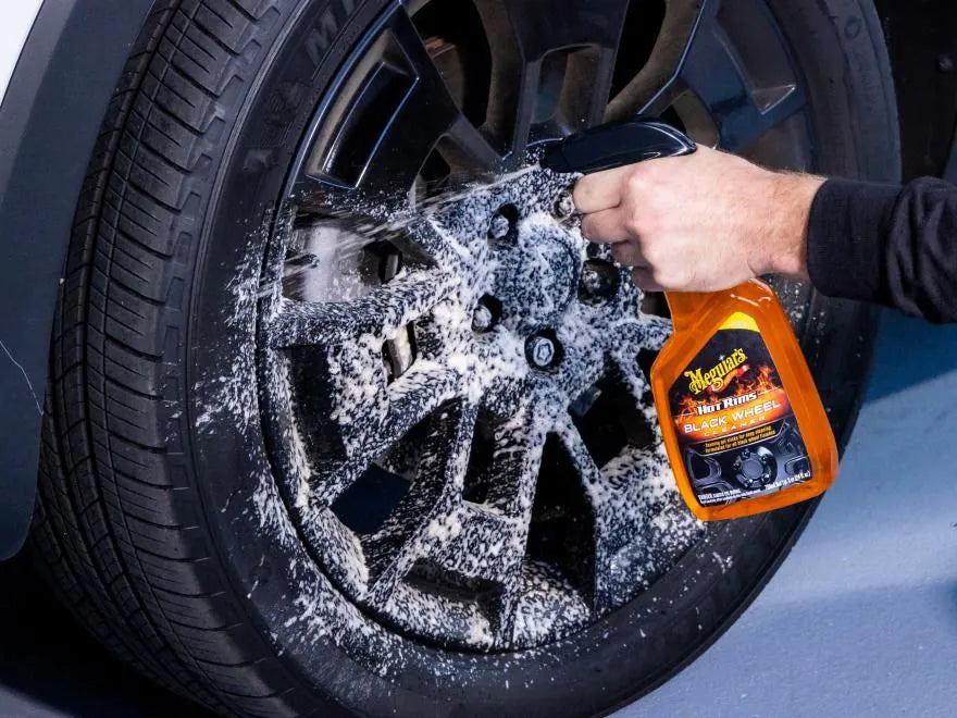 HOT RIMS BLACK WHEEL CLEANER 709ML